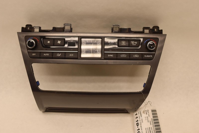2015-2016 HYUNDAI GENESIS SEDAN DASH RADIO & A/C CLIMATE CONTROL PANEL OEM