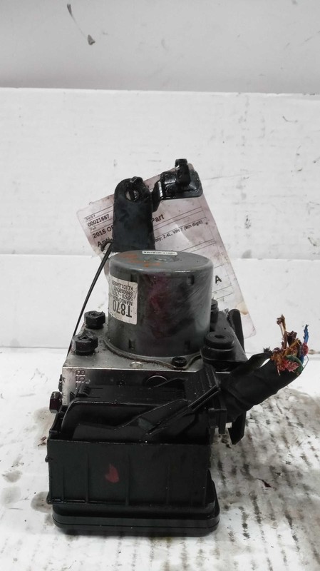 2015 KIA Optima ABS Pump & Motor Assembly OEM 589202T870 120K Miles Black