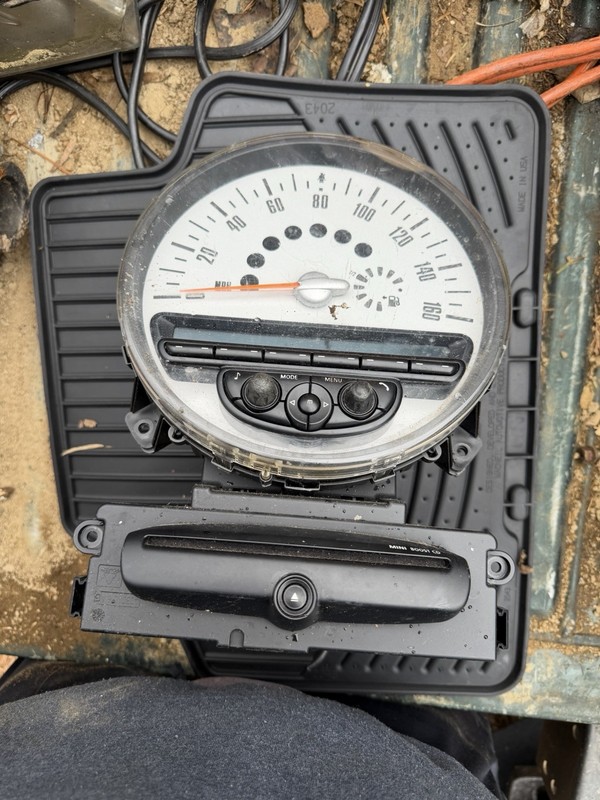 11-15 MINI COOPER S R60 R61 SPEEDOMETER & RADIO CD PLAYER RECEIVEROEM