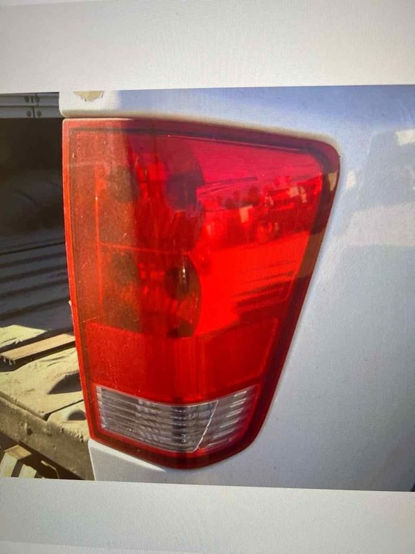 Tail Light Assembly NISSAN TITAN Right 04 05 06 07 08 09 10 11 12 13 14 15