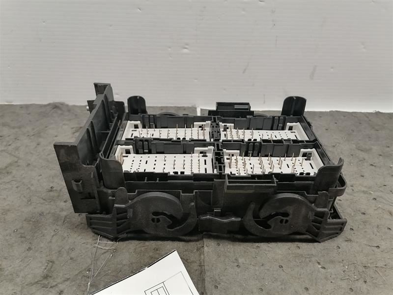 Fuse Box Engine Fits 17 LACROSSE 1143189