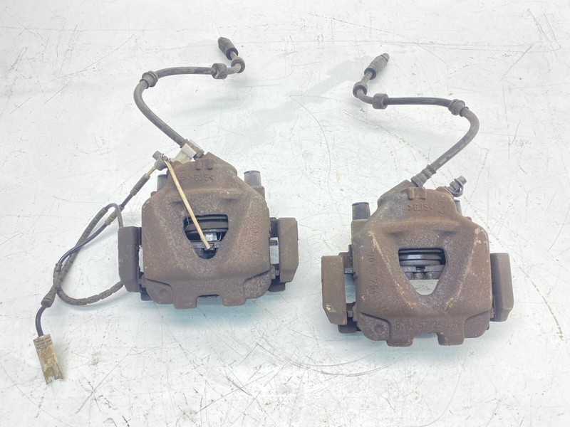 BMW E90 E92 E84 323 328 X1 Front Left & Right Brake Caliper Housing Set 95K OEM✅