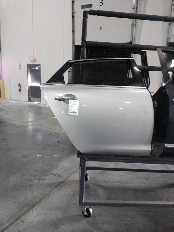 2015 Jaguar XJ Rear Right Door Silver OEM Used 112K Miles - 653531