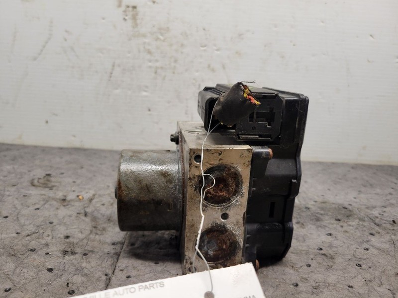 Anti-Lock Brake Part John Cooper Works Thru 10/13 Fits 13-14 COUNTRYMAN 1437427