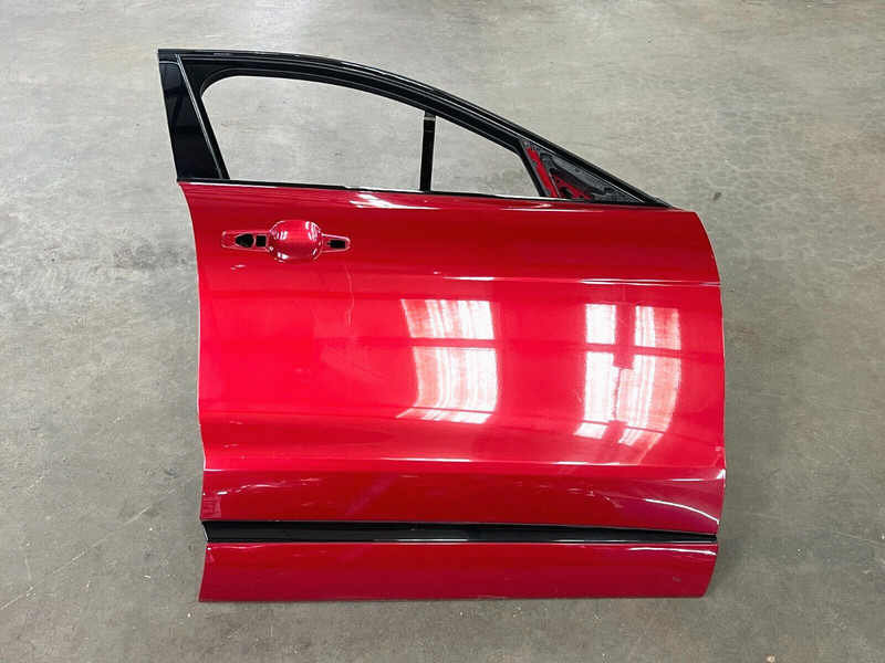 ⭐2017-2023 JAGUAR F-PACE FRONT RIGHT EXTERIOR DOOR PANEL SHELL RED OEM LOT2566