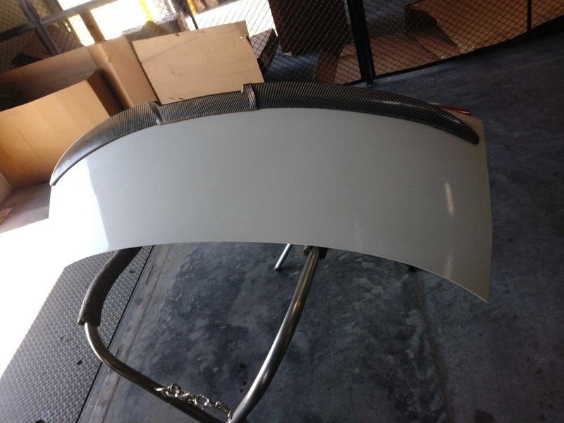 2016-2018 KIA OPTIMA White Deck Lid OEM Used 4DR Sedan w/Spoiler 126k Miles