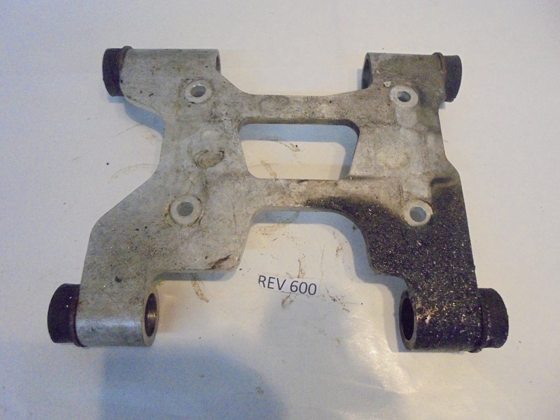Ski-doo REV 600 SDI Engine Mount 2006 model
