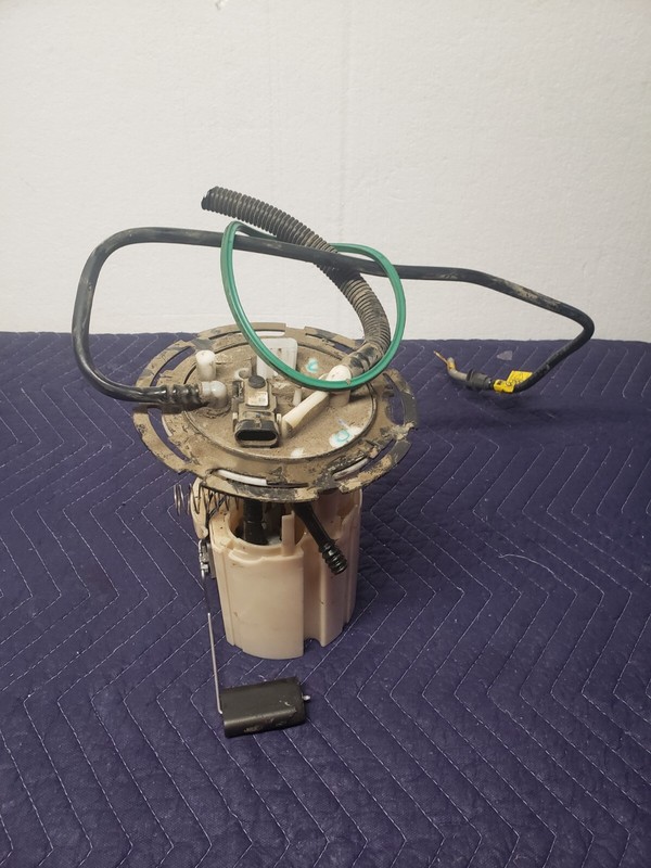 Fuel Pump CHEVY MALIBU 04 05 06 07