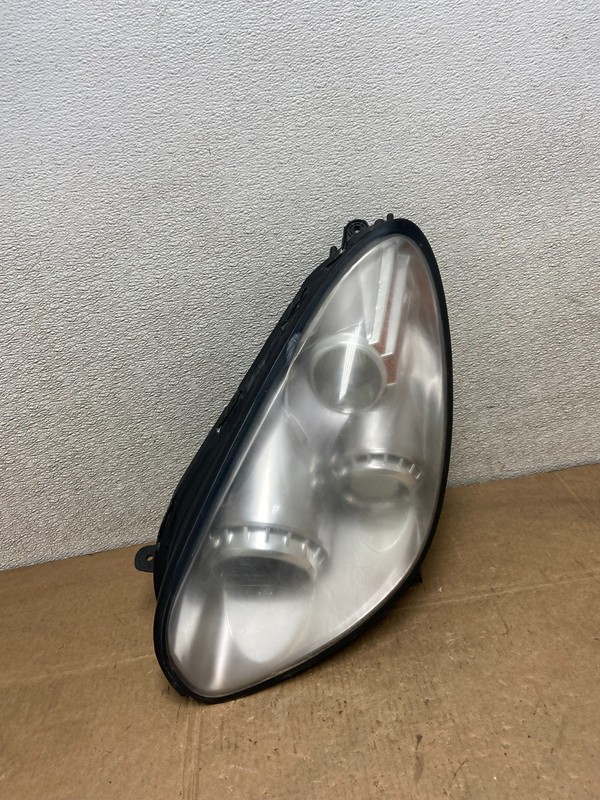 2006 - 2007Subaru Tribeca B9 Left Driver LH Side Halogen Headlight OEM Y5650