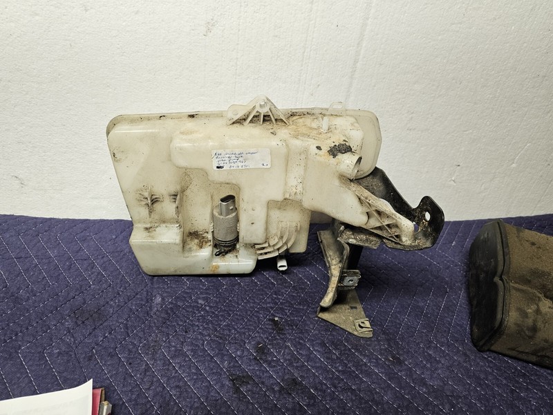 2005 BMW 530i E60 3.0L Washer Reservoir 61667034967
