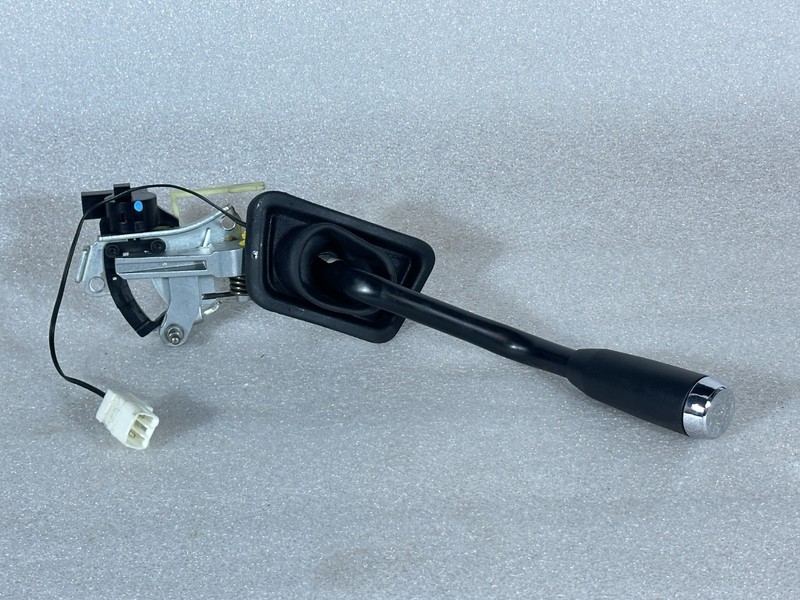 2009-2012 DODGE RAM 2500 STEERING COLUMN TRANSMISSION SHIFTER OEM