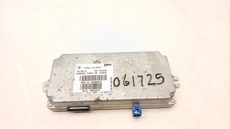 11-19 BMW F10 3 4 5 6 M3 M4 M5 M6 REAR BACK UP VIEW CAMERA CONTROL MODULE 061725