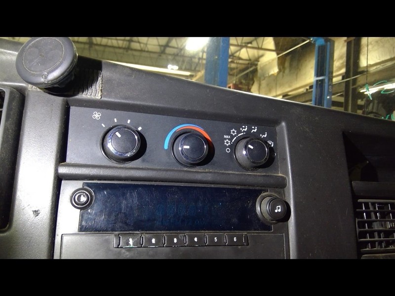 Temperature Control Dash Mounted With AC Fits 08-24 EXPRESS 2500 VAN 1656651