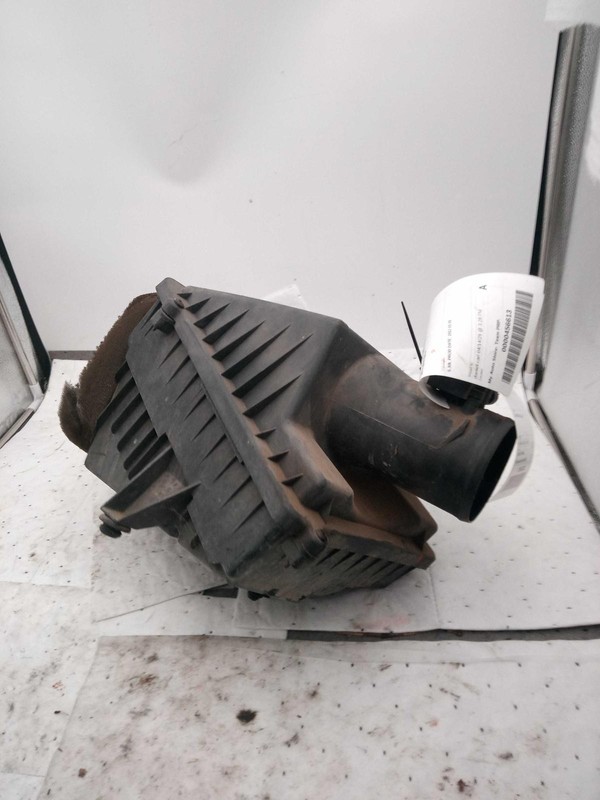 Used Air Cleaner Assembly fits: 2012 Chevrolet Silverado 1500 pickup 6.0 Grade B