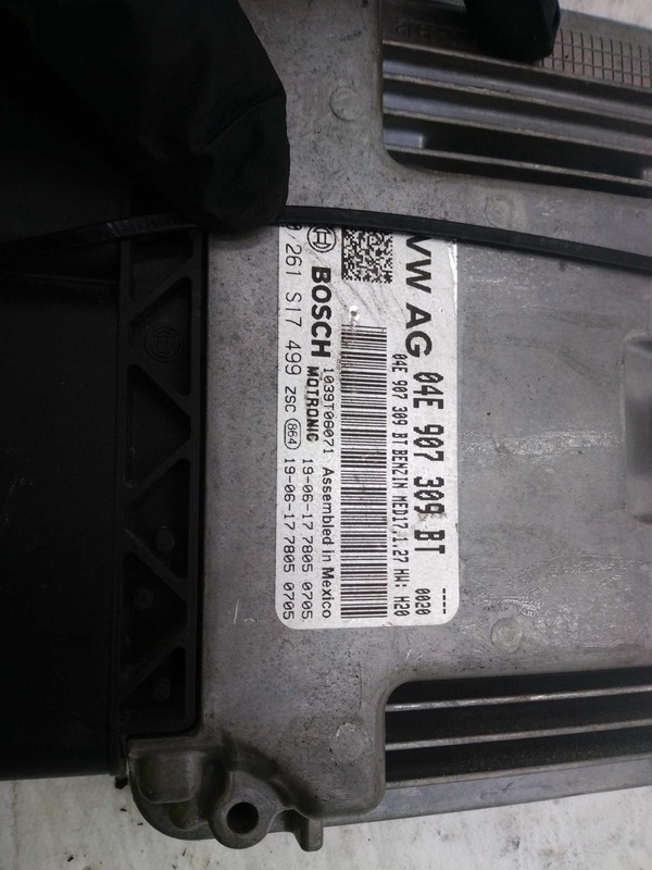 2019 Volkswagen Jetta ECM Engine Control Module 04E906024AF 40K Miles OEM
