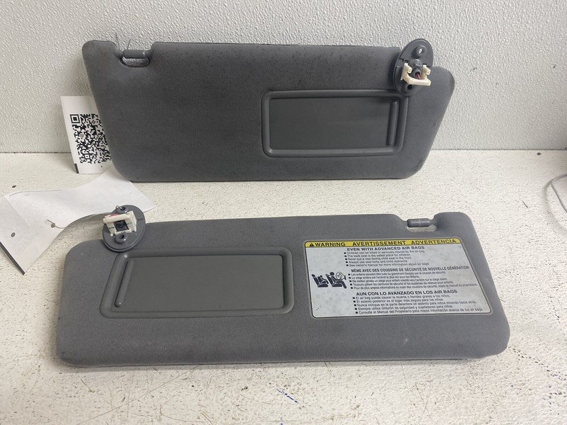 2012-2015 Toyota Tacoma Extended & Crew Cab Sun Visor Pair Gray Cloth Mirror Oem