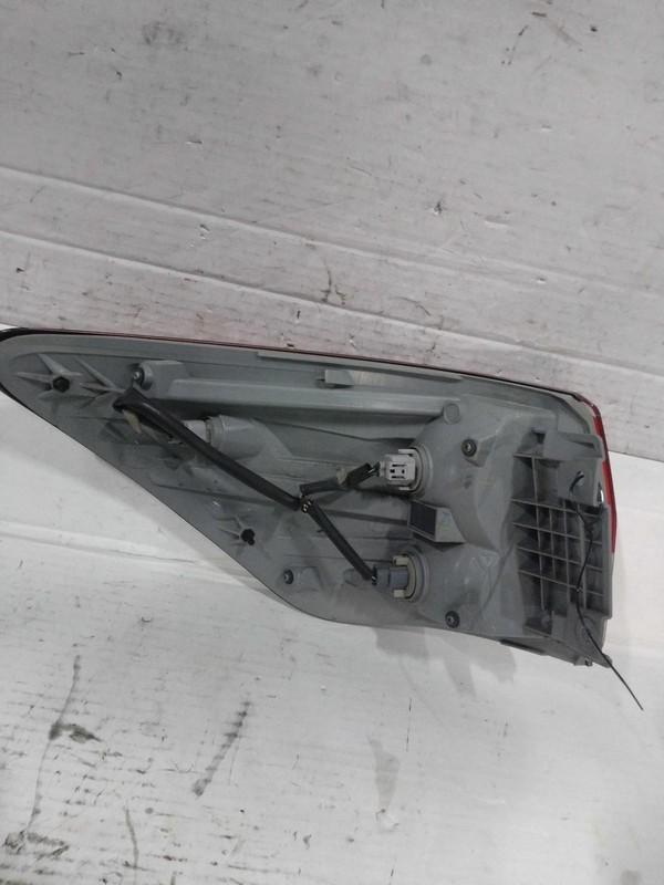2015 Nissan Pathfinder Right Tail Light Assembly Grey 422067 Used 107K Miles