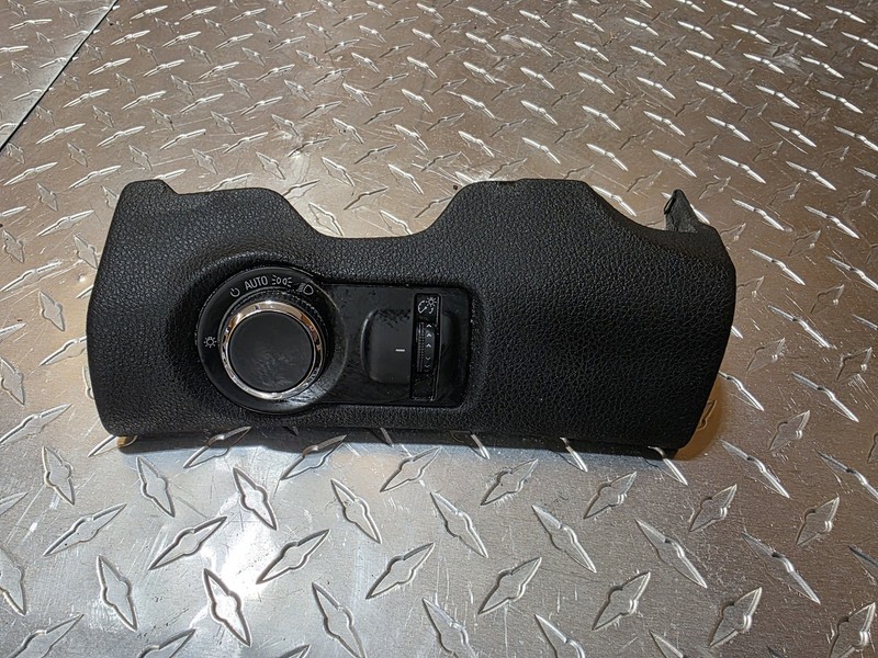 2013-2016 Chevrolet Malibu Headlight Head Lamp Switch Oem Tested
