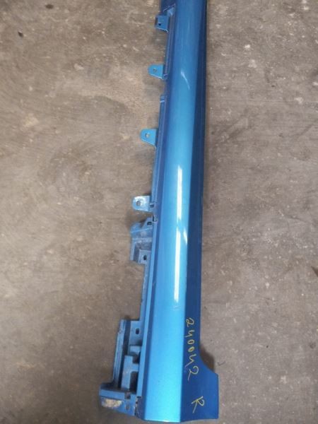 16 17 18 19 20 Toyota Mirai Passenger Right Rocker Panel Moulding Blue 2NV