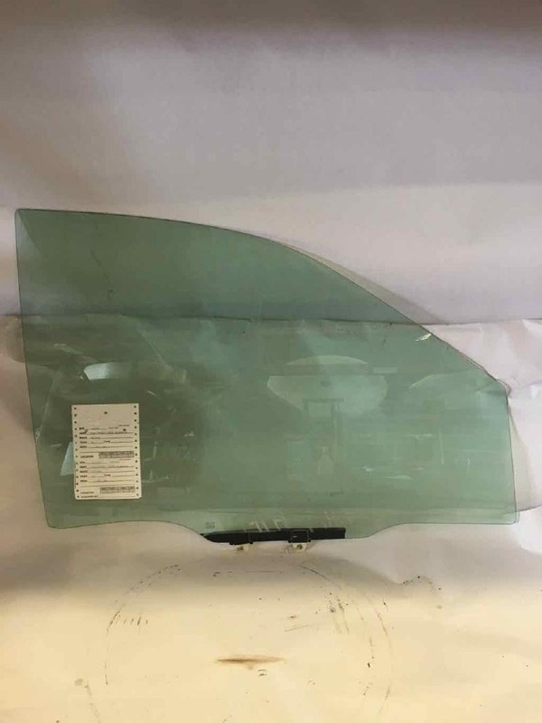 Front Door Glass/window HONDA ODYSSEY Right 99 00 01 02 03 04