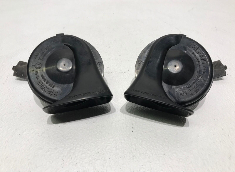 00-05 Jaguar XKR XK8 X100 Left & Right Low High Tone Signal Horn Set of 2 OEM