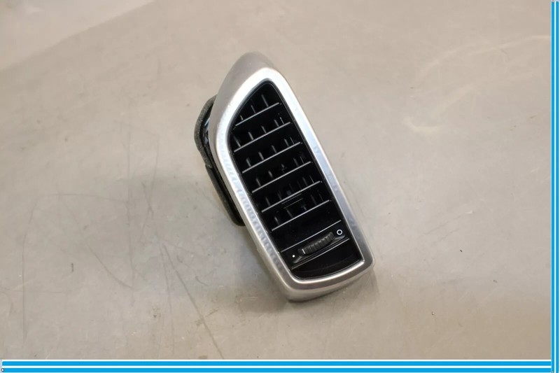 11-18 Porsche Cayenne 958 Right Passenger Side Dash AC A/C Air Vent Grille OEM