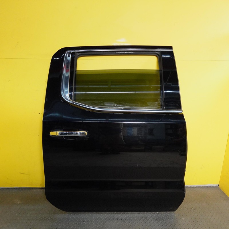 2019-2025 GMC SIERRA 1500 Crew Cab Rear Right Side Door Assembly Oem BLACK_8555