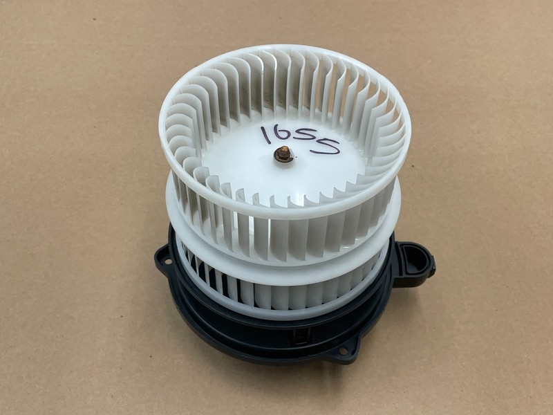 2024 2025 Hyundai Elantra HVAC AC Heater Blower Motor Fan 1655 OEM