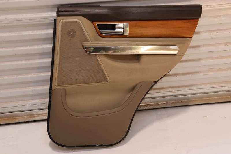 2010-2013 RANGE ROVER SPORT L320 REAR RIGHT SIDE DOOR PANEL TRIM COVER OEM