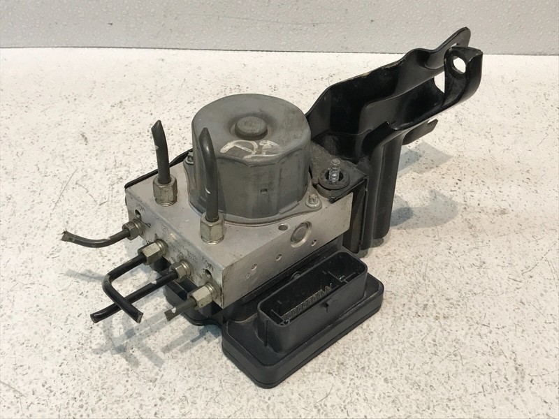 2013-2015 Nissan Altima ABS Control Module Brake Pump OEM 47660-9HM0A