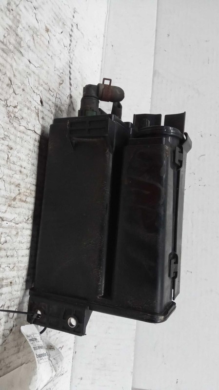 2016 INFINITI Q50 Vapor Canister OEM 1786839 Used 77k Miles Grey