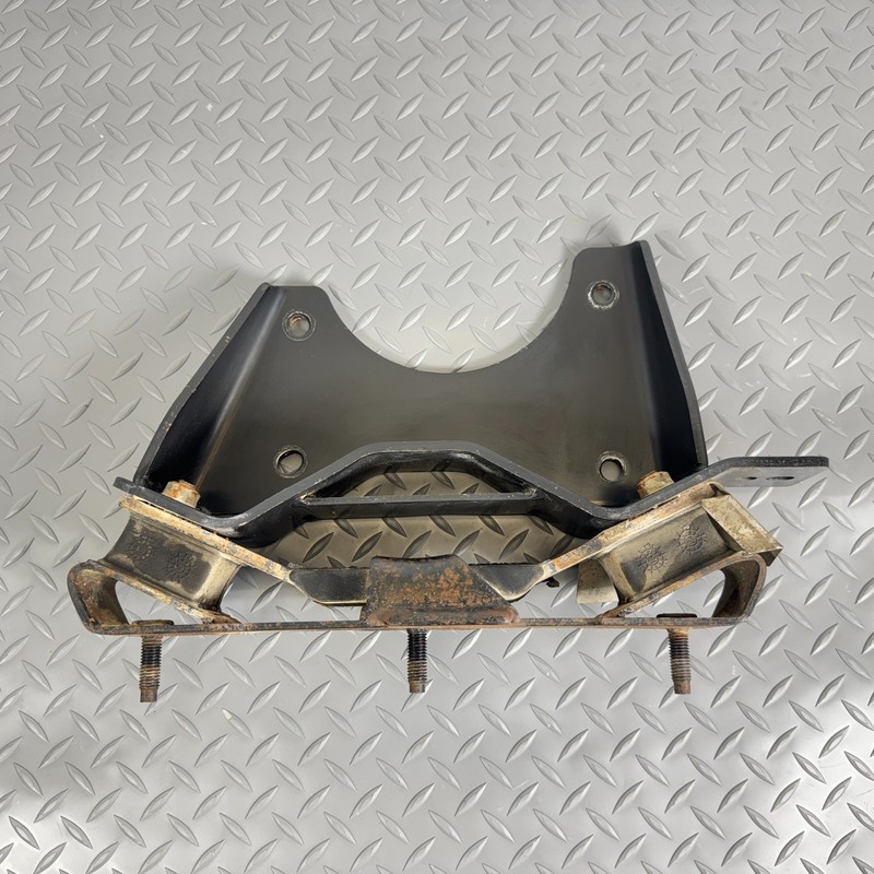 ✅ 2013-2024 RAM 1500 Classic TRANSMISSION MOUNT BRACKET INSULATOR Support OEM