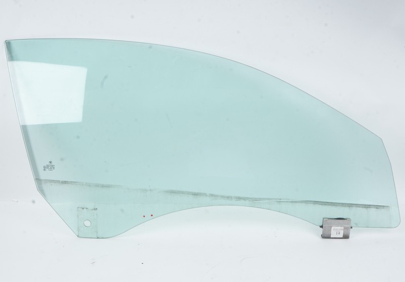 2004 - 2010 BMW 645Ci 650i Front Right Passenger Side Door Window Auto Glass