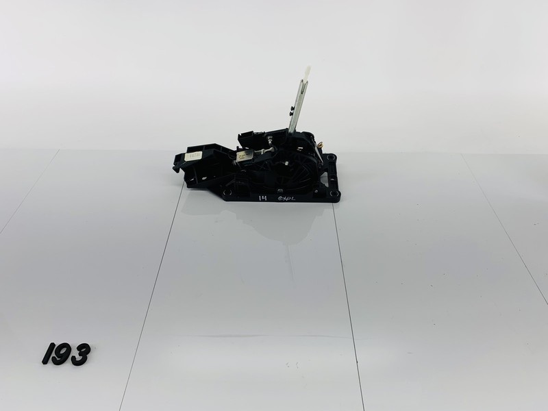 12-15 FORD EXPLORER 3.5L V6 GAS AUTOMATIC TRANSMISSION SHIFTER SELECTOR OEM