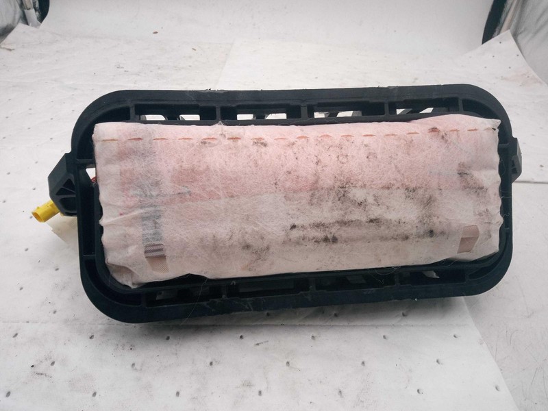 2020 Chevrolet Silverado 1500 Instrument Panel Air Bag Right White 681154