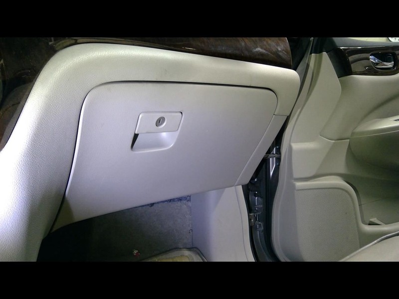 2011-2017 QUEST Glove Box 1539898