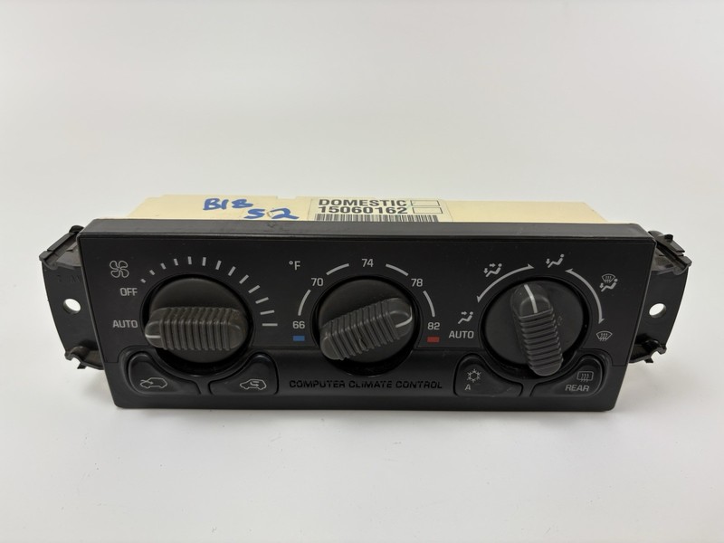 99-02 CHEVROLET TAHOE YUKON SILVERADO TRUCK CLIAMTE CONTROL TEMP A/C HEATER DASH