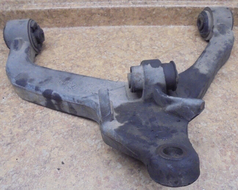03 Jeep Liberty Sport 3.7L 3.7 Left Front Suspension Lower A Arm Control Bottom