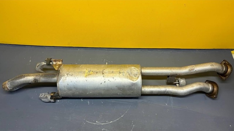 2022-2025 JEEP GRAND WAGONEER 3.0L EXHAUST MUFFLER RESONATOR PIPE OEM 68490246AB