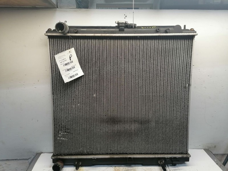 Radiator 4 Cylinder Fits 11-19 FRONTIER 1519741