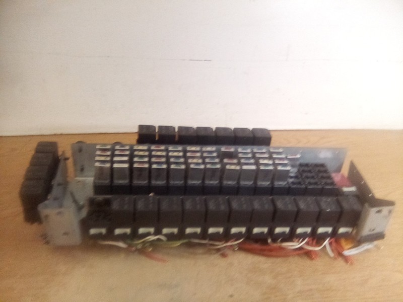 2007 International 9200 Fuse/Relay Block