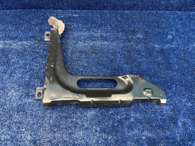 07-10 Saturn Sky Front Left Driver Side Fender Upper Support Bracket OEM