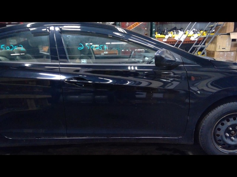 Passenger Front Door Electric Sedan Fits 11-16 ELANTRA 1622109