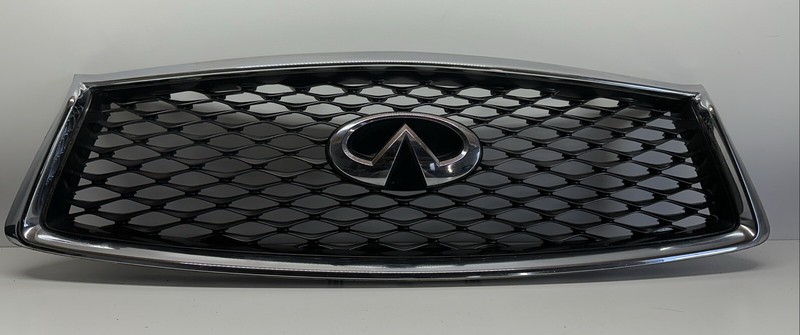 623106HH0C | 2018 - 2020 Infiniti Q50 Front Grille Emblem OEM W/O Park Assist