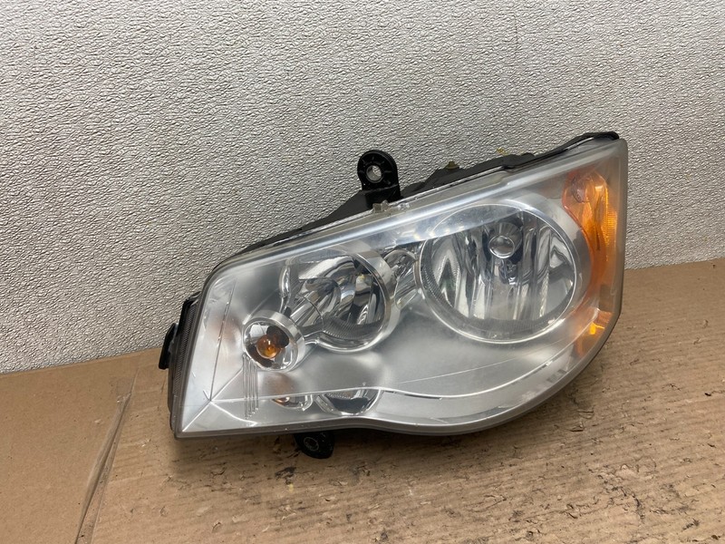 2008 to 2016 Chrysler Town and Country Left Driver Lh Side Headlight AA9723 DW