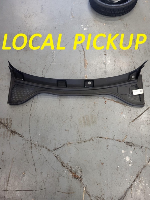 Used Oem Audi Windshield Cowl Vent Grille Panel for 2022-2025 A3