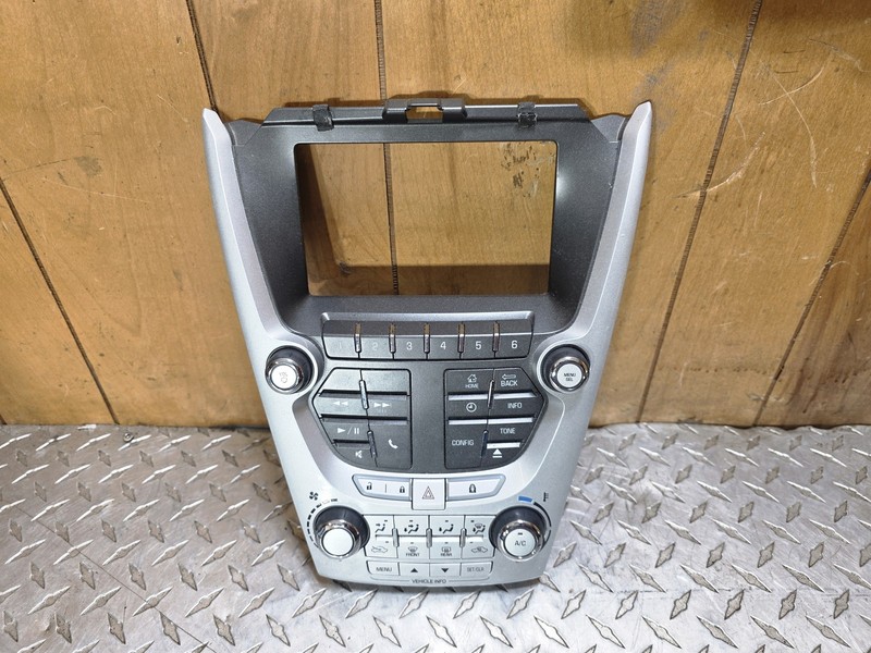 2012-2015 CHEVROLET EQUINOX RADIO HVAC CONTROL PANEL FACEPLATE OEM 22810239