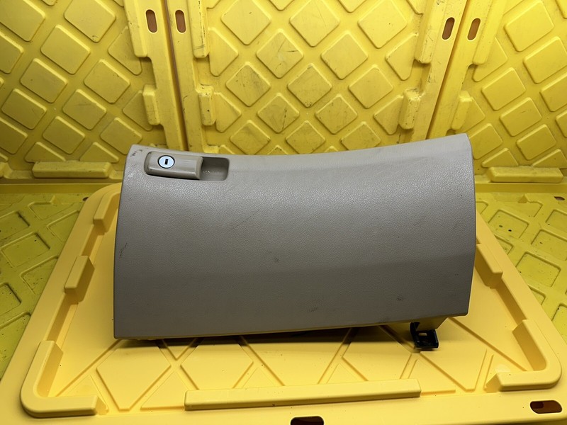 2008-2012 Honda Accord Tan Glove Box Assembly Storage Compartment 77500-TA0-A010