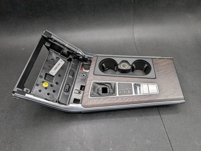 Center Console Upper Trim Panel 2019 Audi A7 4K1864261F3Q7 2020 2021 - 2024 X