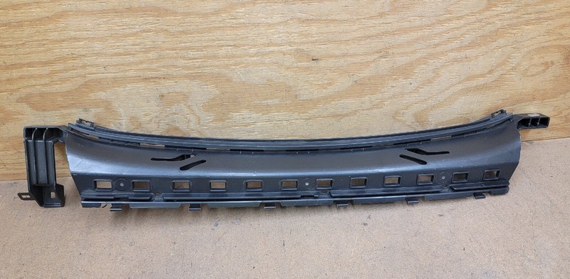 2016 MERCEDES BENZ E-CLASS W213 REAR BUMPER CENTER SUPPORT BRACKET A2138850765 *